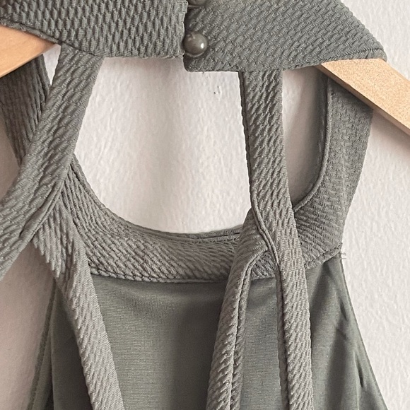 ✨ REVAMPED✨ Olive Waffle Romper - Picture 8 of 8